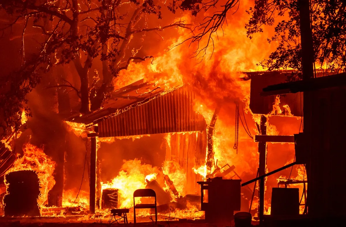 Nearly 2,500 firefighters battled the blaze, supported by 16 helicopters and multiple air tankers.