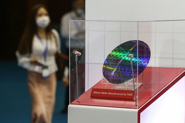 a 300mm semiconductor wafer manufactured by tsmc