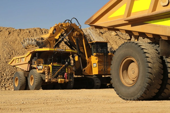 caterpillar 793 next gen haul truck hastings deering
