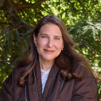 life360 ceo lauren antonoff announced the technology team restructuring