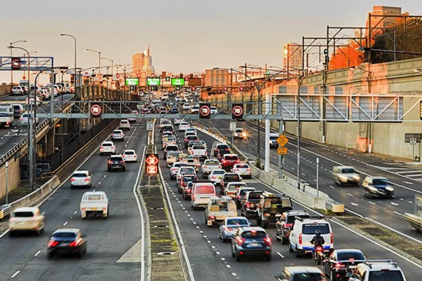 traffic fluctuations across australian toll roads influenced by macroeconomic conditions including economic growth fuel prices and commuter demand patterns